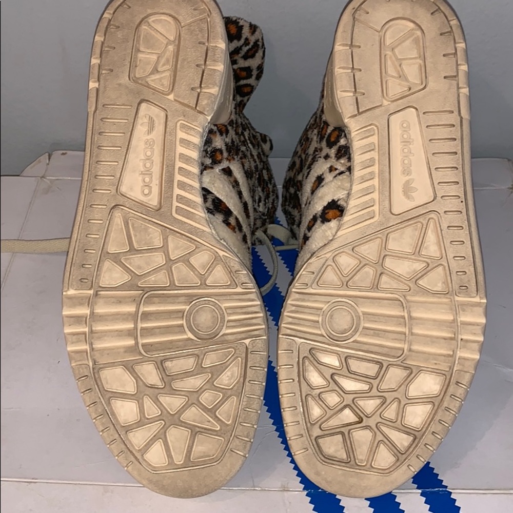 Adidas Js leopard - Picture 4 of 9